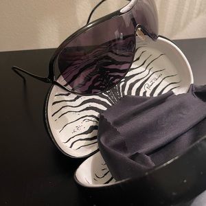 Roberto Cavalier Sunglasses with original case